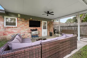 1406 New Orleans St, Deer Park, TX 77536 - Photo 30