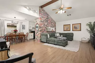 1406 New Orleans St, Deer Park, TX 77536 - Photo 8