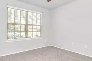 1827 Gibbons Creek Dr, Rosenberg, TX 77469 - Photo 4