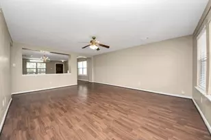 15202 Lynford Crest Dr, Houston, TX 77083 - Photo 8