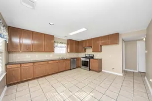 15202 Lynford Crest Dr, Houston, TX 77083 - Photo 12