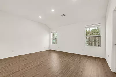2010 Ballesteros Street, Crosby, TX 77532 - Photo 12