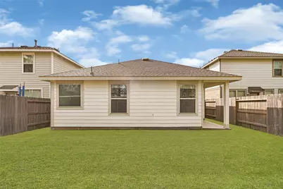 2010 Ballesteros Street, Crosby, TX 77532 - Photo 24