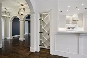 134 Park Laureate Dr, Houston, TX 77024 - Photo 14