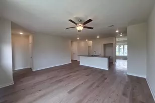 1499 Lk Rdg Dr, Brenham, TX 77833 - Photo 8