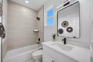 2012 Yates St, Houston, TX 77020 - Photo 32