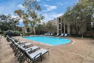 4641 Wild Indigo St, Houston, TX 77027 - Photo 18