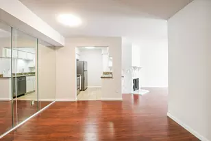 4641 Wild Indigo St, Houston, TX 77027 - Photo 6