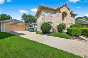 6307 Box Bluff Ct, Sugar Land, TX 77479 - Photo 2