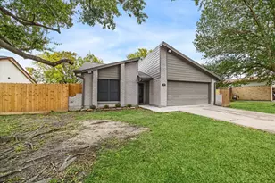 4934 Deerwood Cir, Baytown, TX 77521 - Photo 1