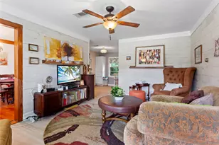 4010 Victoria Ave, Dickinson, TX 77539 - Photo 2