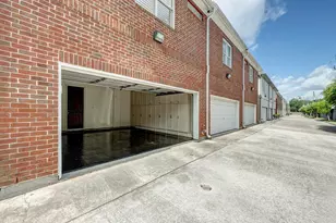 5124 Chevy Chase Dr, Houston, TX 77056 - Photo 26