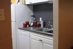 10047 Westpark Dr, Houston, TX 77042 - Photo 16