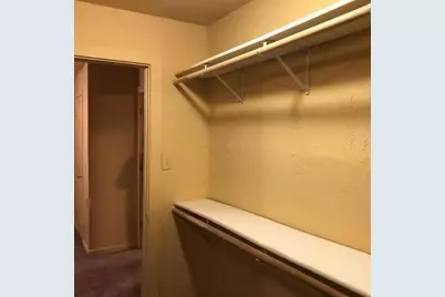 626 W 7th Street, Freeport, TX 77541 - Photo 6
