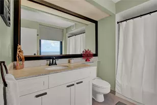 5220 Seawall Blvd, Galveston, TX 77551 - Photo 16