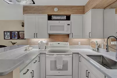 5220 Seawall Boulevard #1538, Galveston, TX 77551 - Photo 6