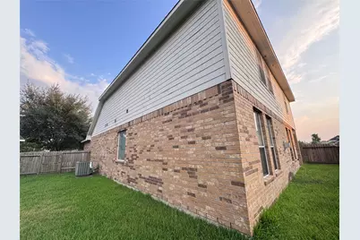6718 Chester Oak Drive, Houston, TX 77083 - Photo 22