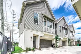 2103 Naomi St, Houston, TX 77054 - Photo 2