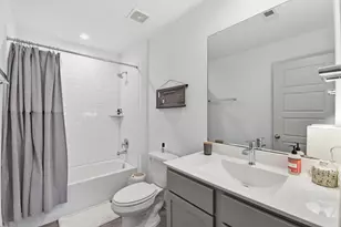 2909 Newington Ln, Houston, TX 77047 - Photo 30