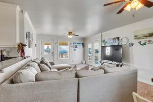 914 Treaty Dr, Surfside Beach, TX 77541 - Photo 14
