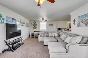 914 Treaty Dr, Surfside Beach, TX 77541 - Photo 12