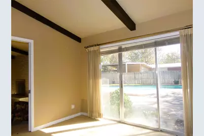 605 S Summit Street, Weimar, TX 78962 - Photo 10