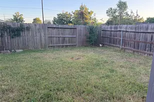 8826 Intervale St, Houston, TX 77075 - Photo 14