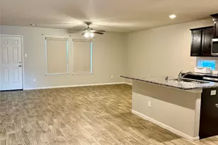 8826 Intervale St, Houston, TX 77075 - Photo 4