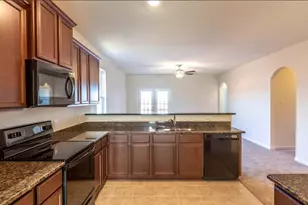 9510 Opal Gates Dr, Rosharon, TX 77583 - Photo 2