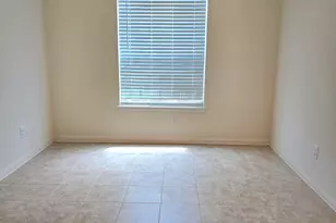 9510 Opal Gates Dr, Rosharon, TX 77583 - Photo 8
