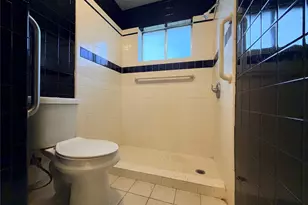 2731 Flintrock Cir, Houston, TX 77067 - Photo 20