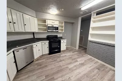 2731 Flintrock Circle, Houston, TX 77067 - Photo 8