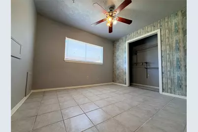 2731 Flintrock Circle, Houston, TX 77067 - Photo 12