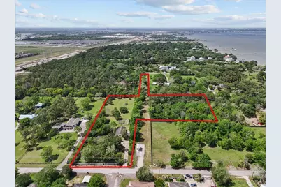 424 Middleton Street, Bacliff, TX 77518 - Photo 36