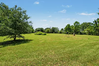 424 Middleton Street, Bacliff, TX 77518 - Photo 30
