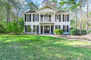 26715 Maplewood Dr, Spring, TX 77386 - Photo 2