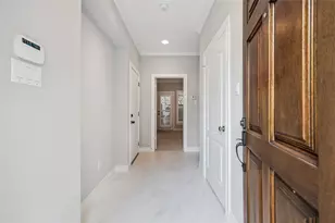 2910 Brompton Square Dr, Houston, TX 77025 - Photo 2