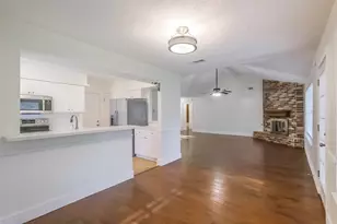 2026 Briar Ridge Dr, Rosenberg, TX 77471 - Photo 10