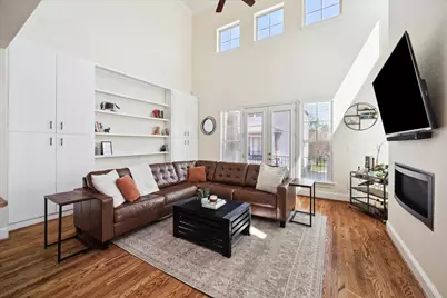 2619 Shady Woods Lane, Houston, TX 77008 - Photo 14