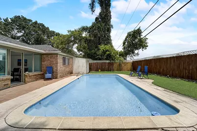 8851 Alcott, Houston, TX 77080 - Photo 24