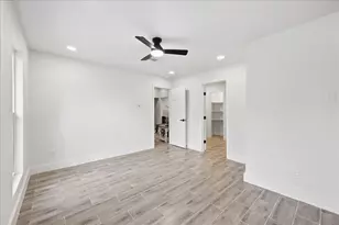 232 County Rd 4182, Orange, TX 77632 - Photo 18
