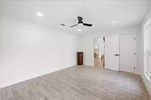 232 County Rd 4182, Orange, TX 77632 - Photo 16