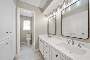 16121 Singapore Ln, Jersey Village, TX 77040 - Photo 20