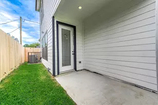2716 Spence St, Houston, TX 77093 - Photo 34