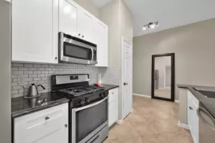 1002 Oak Glen Dr, Conroe, TX 77378 - Photo 12