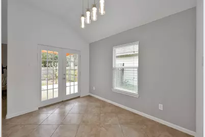 1002 Oak Glen Drive, Conroe, TX 77378 - Photo 14