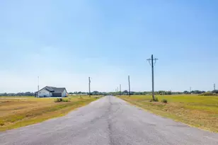 256 Cv Bnd Dr Lot 48, Cat Spring, TX 78933 - Photo 4