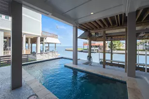 1534 Windsong Way, Tiki Island, TX 77554 - Photo 44