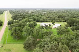 3051 Brunes Mill Rd, Columbus, TX 78934 - Photo 2