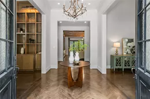5307 Huckleberry Ln, Houston, TX 77056 - Photo 2